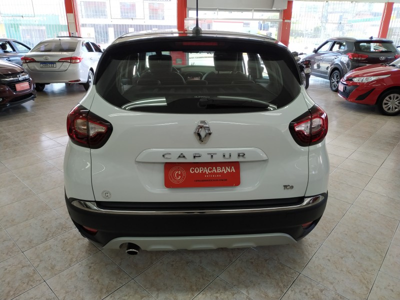 CAPTUR 1.3 ICONIC 16V TURBO FLEX 4P AUTOMÁTICO - 2022 - CAXIAS DO SUL
