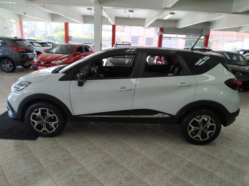 CAPTUR 1.3 ICONIC 16V TURBO FLEX 4P AUTOMÁTICO - 2022 - CAXIAS DO SUL