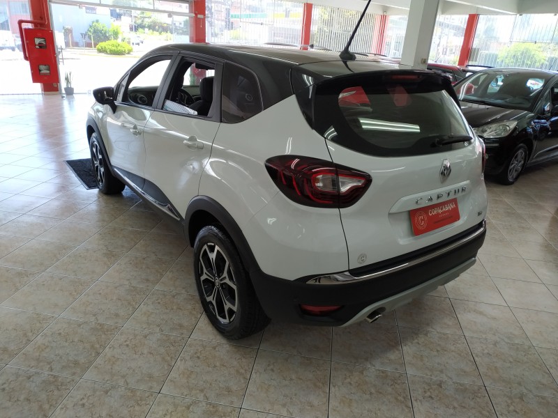 CAPTUR 1.3 ICONIC 16V TURBO FLEX 4P AUTOMÁTICO - 2022 - CAXIAS DO SUL