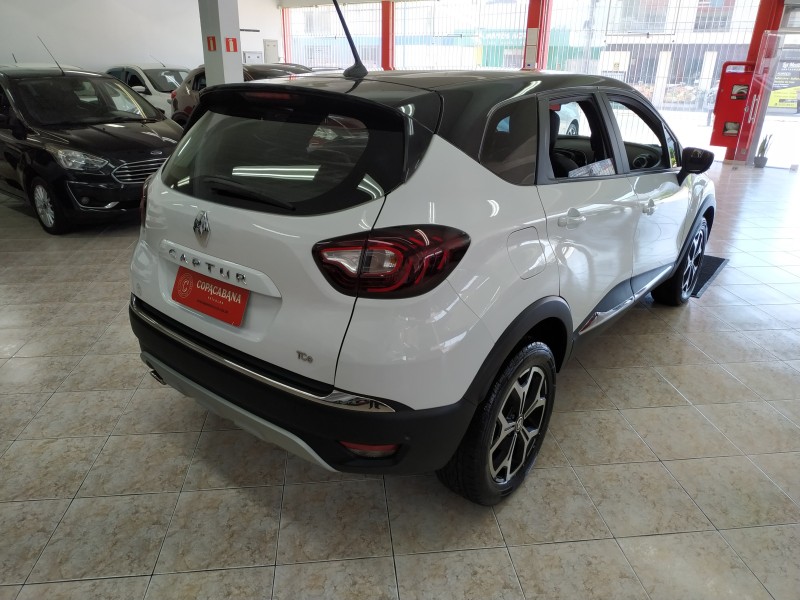 CAPTUR 1.3 ICONIC 16V TURBO FLEX 4P AUTOMÁTICO - 2022 - CAXIAS DO SUL