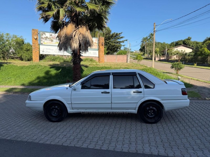 SANTANA 1.8 CLI 8V GASOLINA 4P MANUAL - 1995 - IVOTI