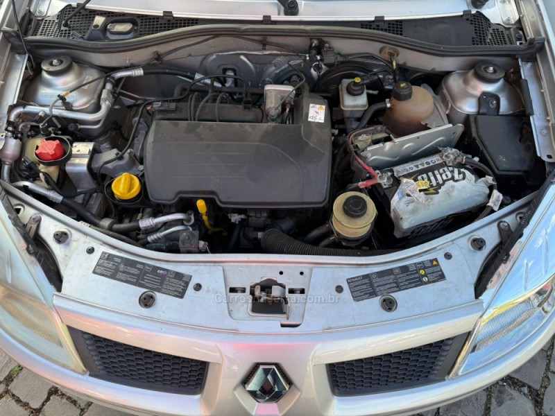 SANDERO 1.0 EXPRESSION 16V FLEX 4P MANUAL - 2010 - FARROUPILHA