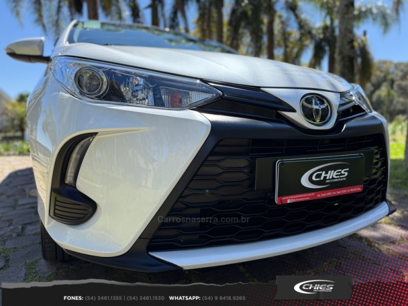 YARIS 1.5 16V FLEX SEDAN XS MULTIDRIVE4 - 2024 - CARLOS BARBOSA