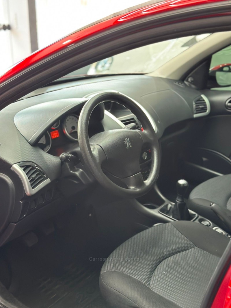 207 1.4 ACTIVE 8V FLEX 4P MANUAL - 2014 - PASSO FUNDO