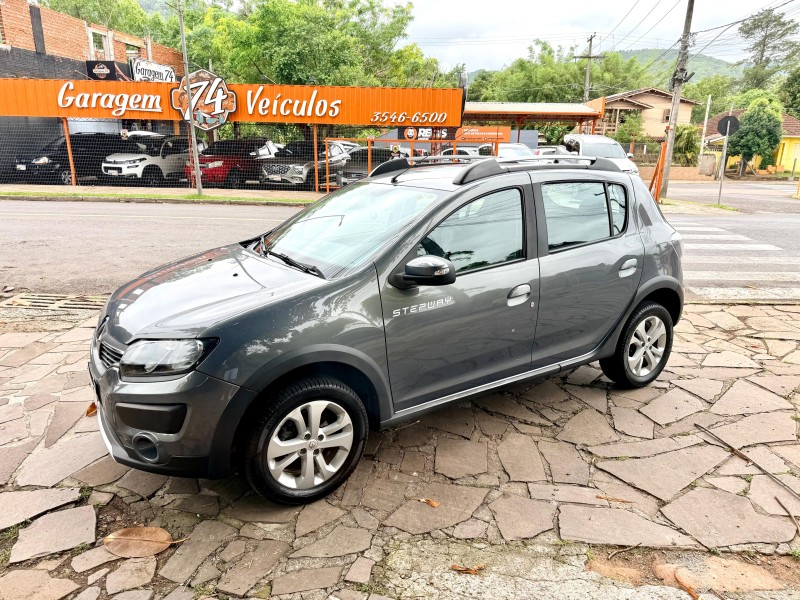 SANDERO 1.6 STEPWAY 16V FLEX 4P MANUAL
