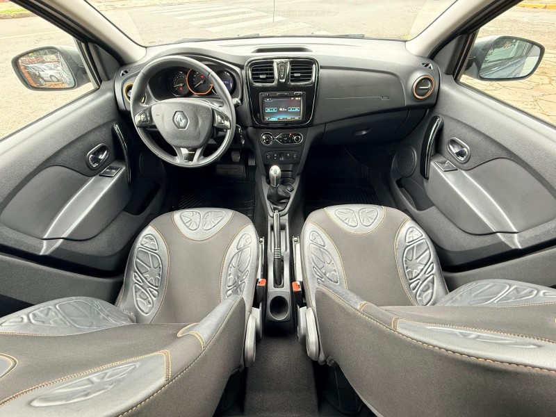 SANDERO 1.6 STEPWAY 16V FLEX 4P MANUAL - 2016 - TRêS COROAS