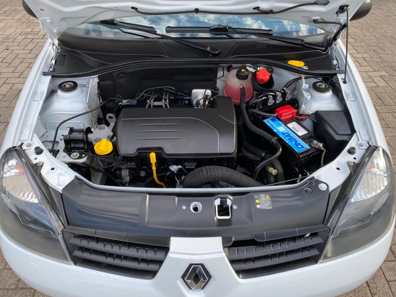 CLIO 1.0 CAMPUS 16V FLEX 2P MANUAL - 2011 - CAXIAS DO SUL