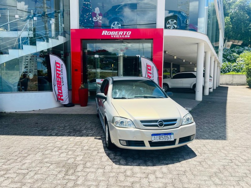 astra 1.8 mpfi comfort sedan 8v alcool 4p manual 2005 bento goncalves