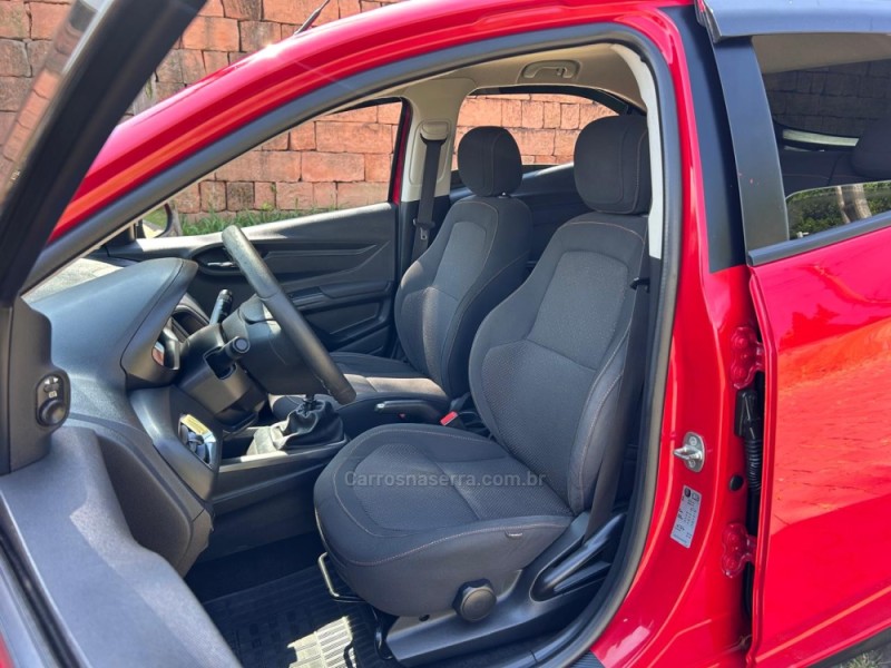 ONIX 1.4 MPFI LTZ 8V FLEX 4P MANUAL - 2013 - VENâNCIO AIRES