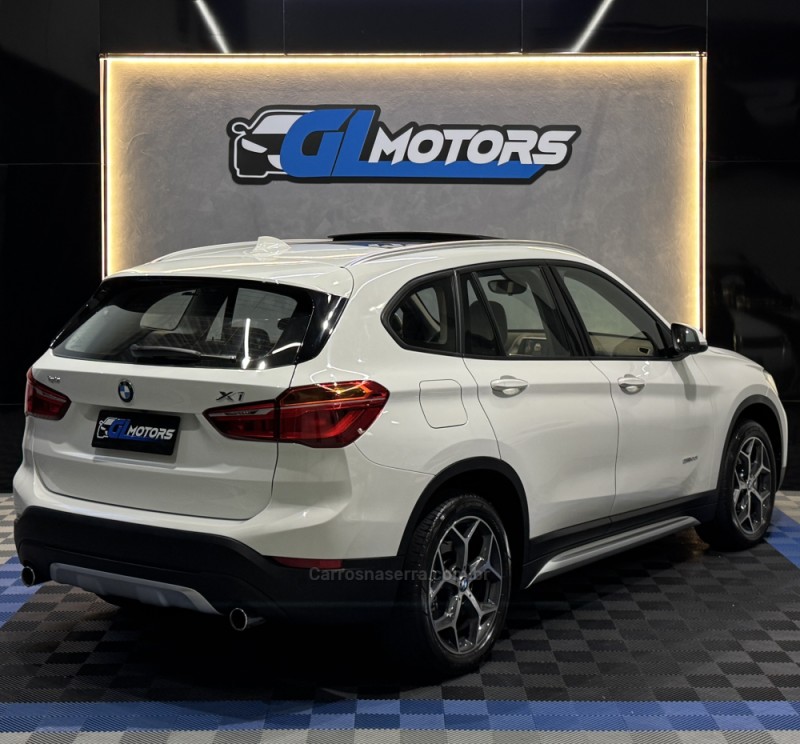 X1 2.0 18I S-DRIVE 4X2 16V GASOLINA 4P AUTOMÁTICO - 2017 - NOVO HAMBURGO