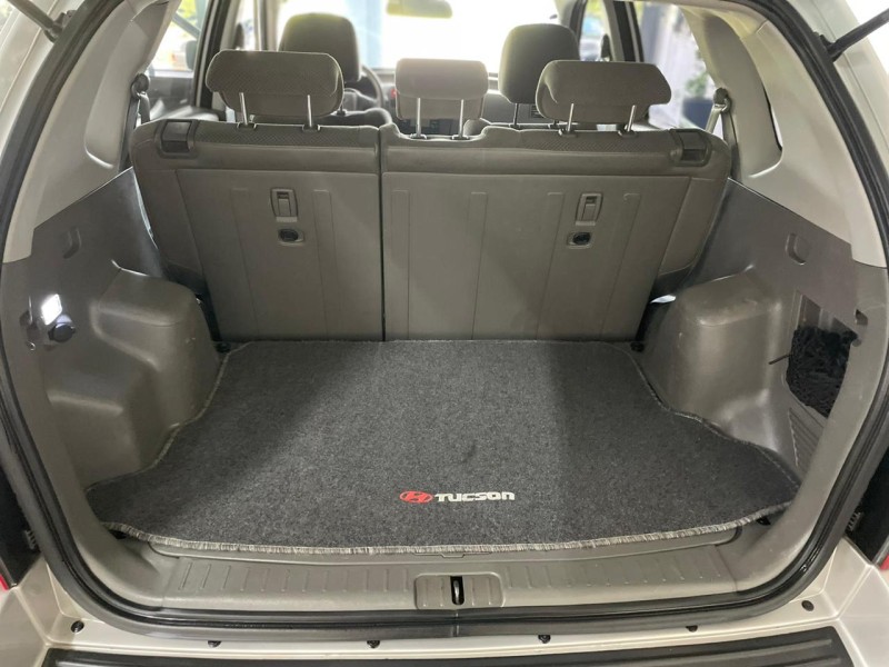 TUCSON 2.0 GL 2WD 16V GASOLINA 4P MANUAL - 2010 - BOM PRINCíPIO