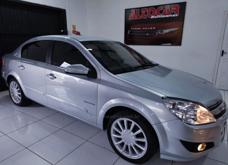 VECTRA 2.0 MPFI ELEGANCE 8V 140CV FLEX 4P AUTOMÁTICO - 2010 - CAMPO BOM
