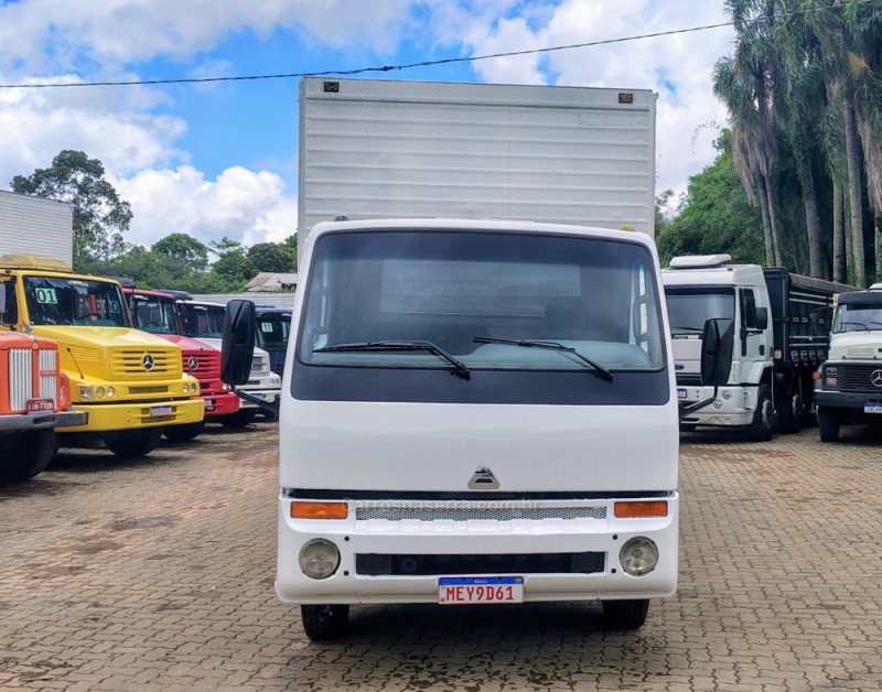 8500  - 2006 - PORTãO