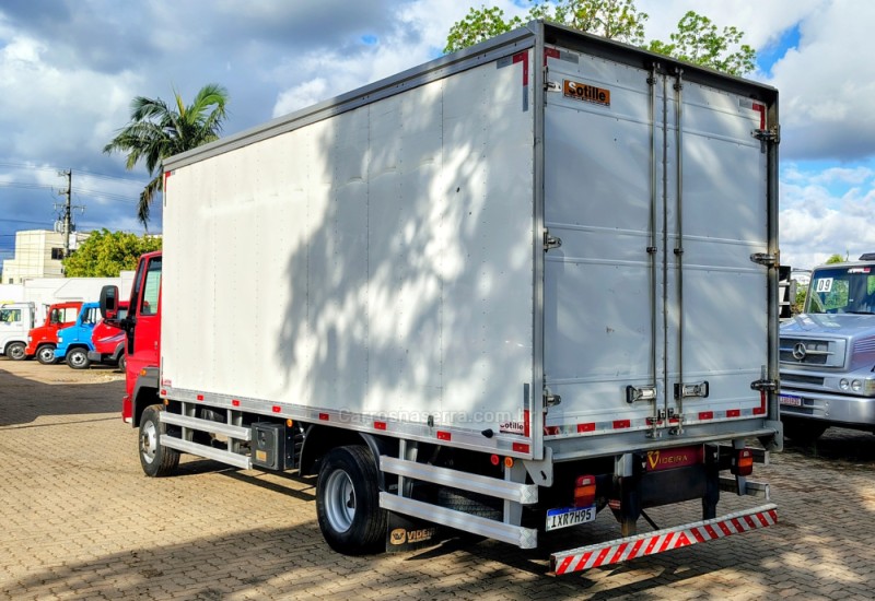 CARGO 1119 TURBO - 2017 - PORTãO