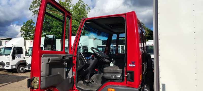 CARGO 1119 TURBO - 2017 - PORTãO