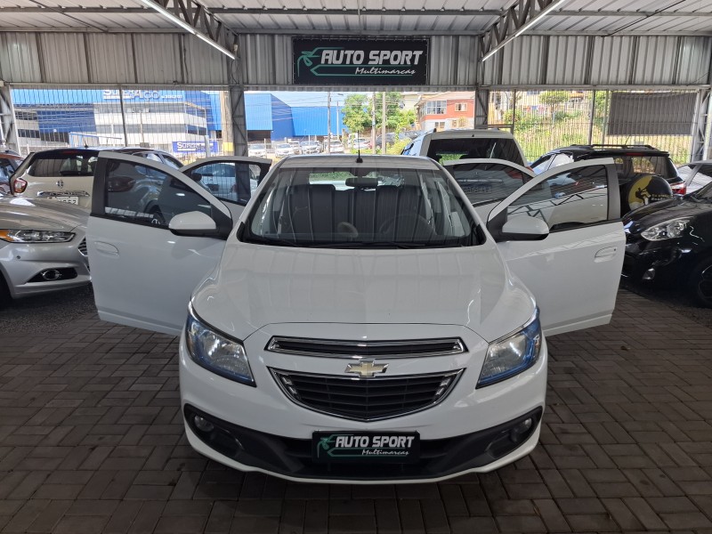 ONIX 1.4 MPFI LTZ 8V FLEX 4P MANUAL - 2014 - CAXIAS DO SUL