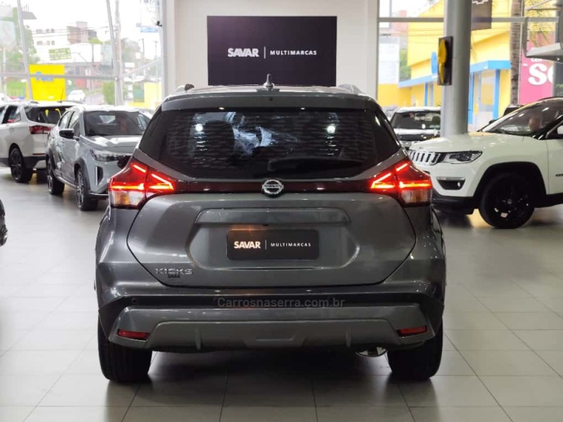 KICKS 1.6 ADVANCE 16V FLEX 4P AUTOMÁTICO - 2022 - NOVO HAMBURGO