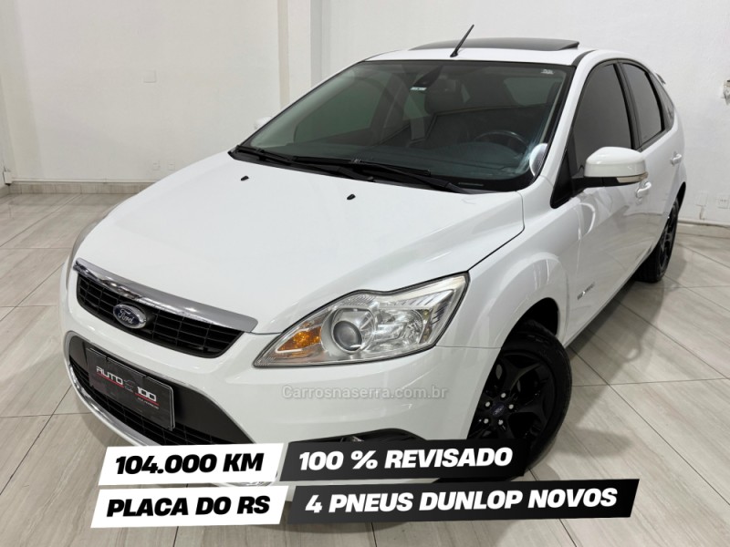 FOCUS 2.0 TITANIUM HATCH 16V FLEX 4P AUTOMÁTICO