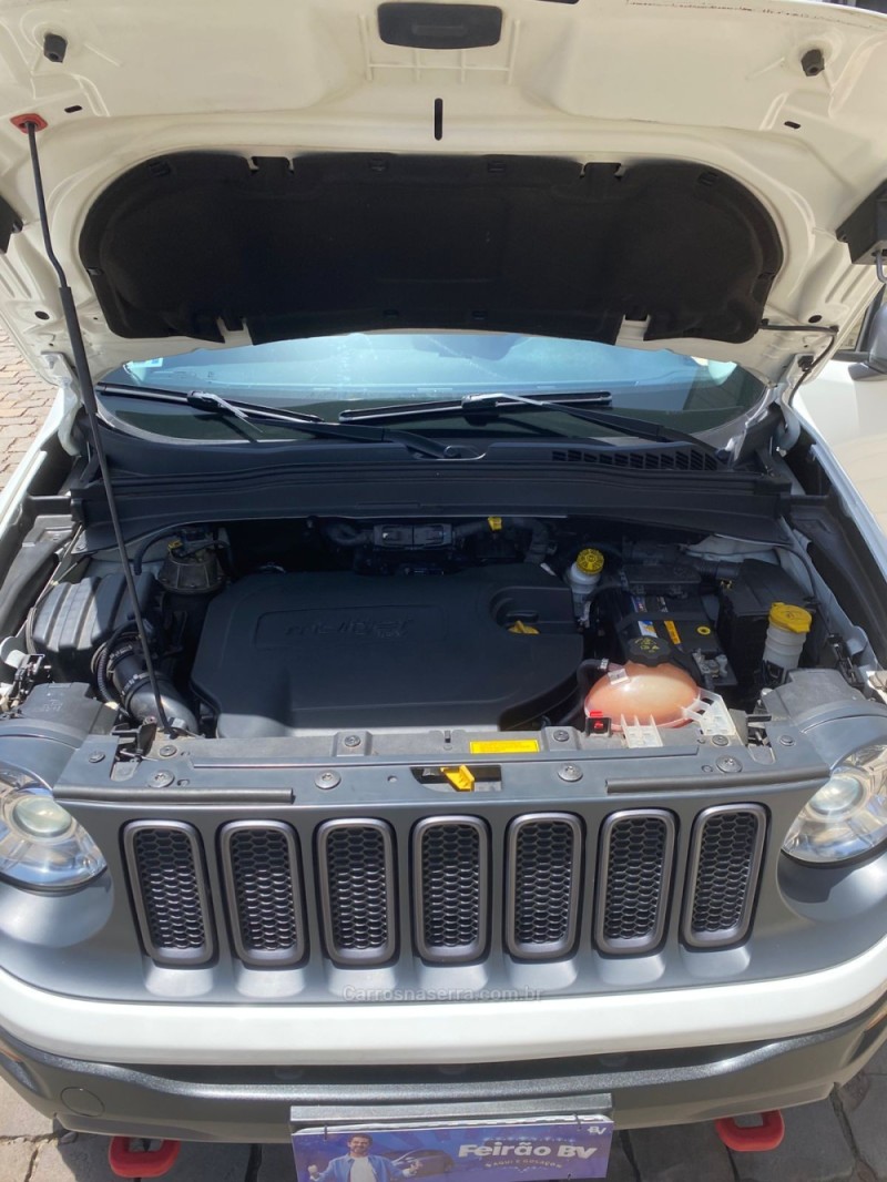 RENEGADE 2.0 16V TURBO DIESEL TRAILHAWK 4P 4X4 AUTOMÁTICO - 2018 - CAXIAS DO SUL