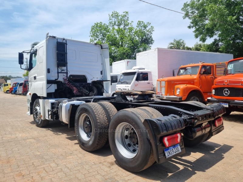 AXOR 2540 S 6X2 - 2007 - PORTãO