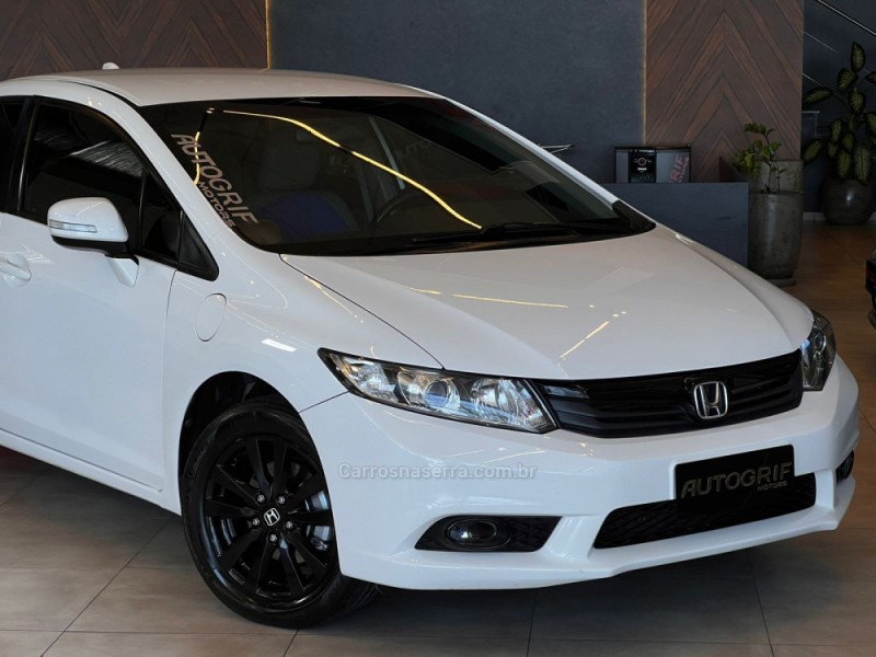 CIVIC 1.8 LXS 16V FLEX 4P AUTOMÁTICO - 2014 - CAMPO BOM