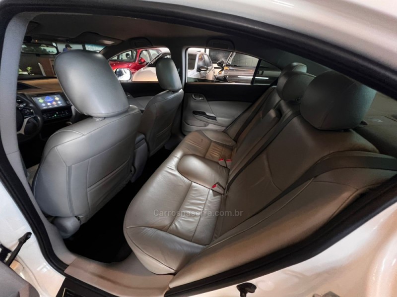 CIVIC 1.8 LXS 16V FLEX 4P AUTOMÁTICO - 2014 - CAMPO BOM