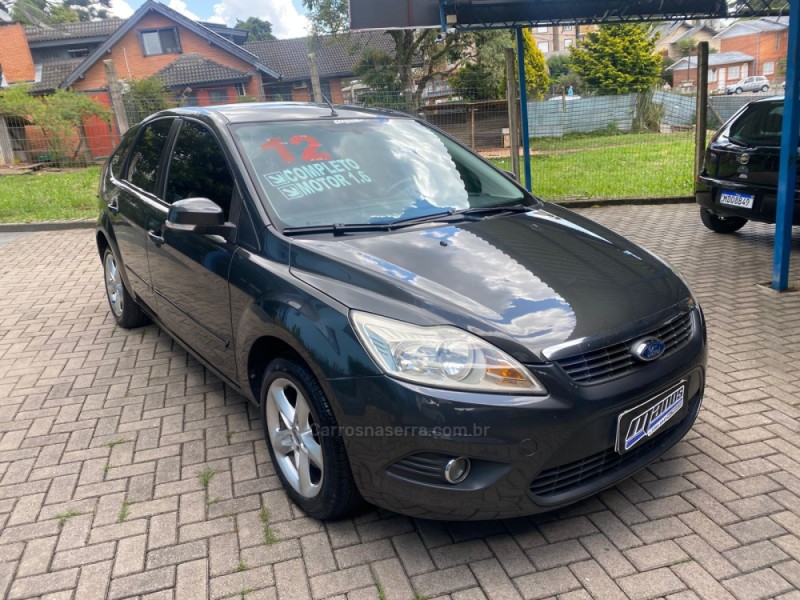 FOCUS 1.6 GL 16V FLEX 4P MANUAL - 2012 - CANELA