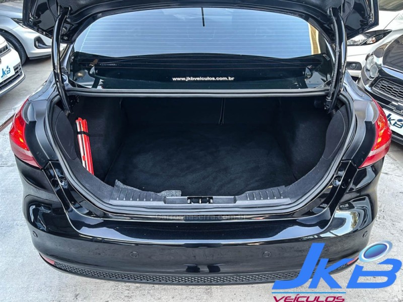 FOCUS 2.0 TITANIUM SEDAN 16V FLEX 4P AUTOMÁTICO - 2019 - NOVO HAMBURGO