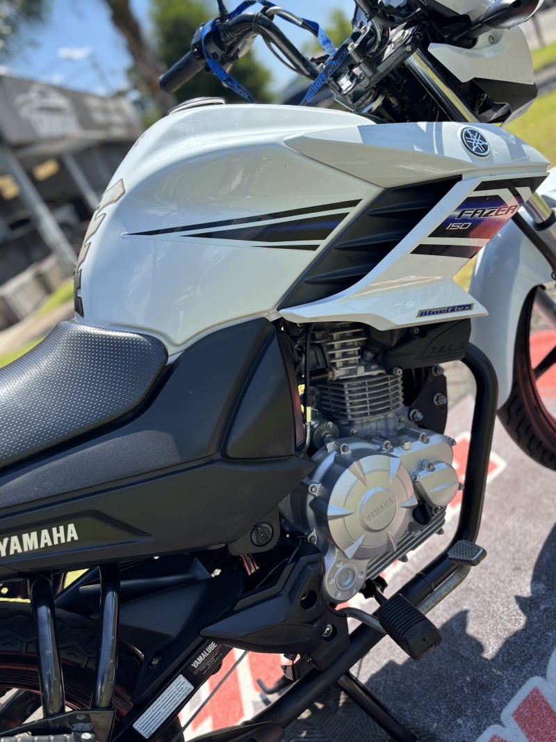 FAZER YS 150 SED - 2015 - FELIZ