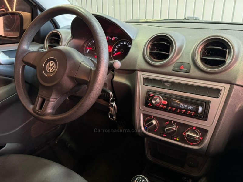 SAVEIRO 1.6 MI TRENDLINE CS 8V FLEX 2P MANUAL - 2016 - DOIS IRMãOS