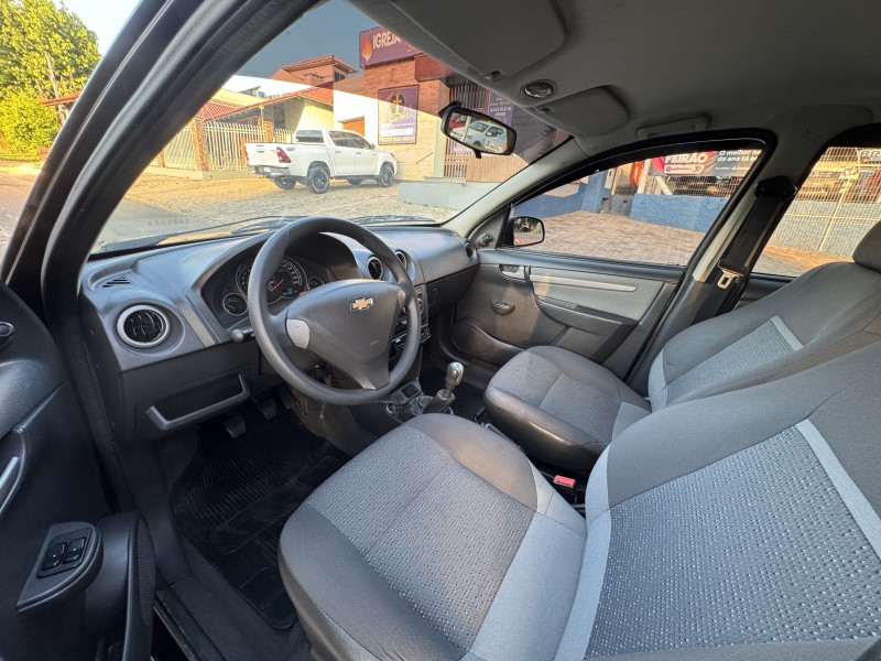 CELTA 1.0 MPFI LT 8V FLEX 4P MANUAL - 2014 - DOIS IRMãOS