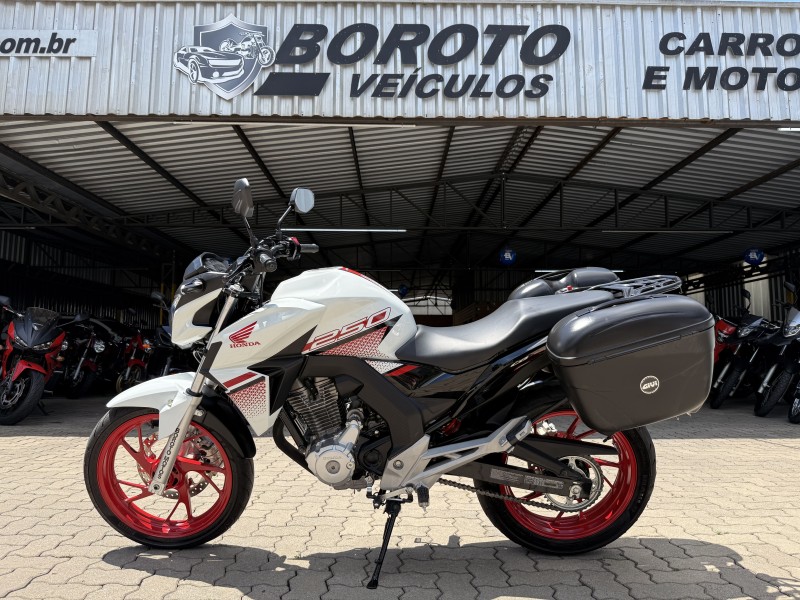 cb 250f twister cbs 2022 bento goncalves