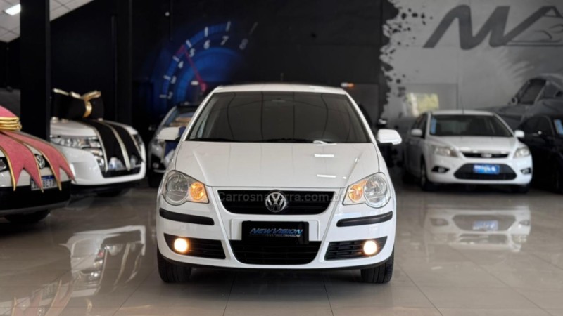 POLO 1.6 MI 8V E-FLEX 4P MANUAL - 2010 - ESTâNCIA VELHA