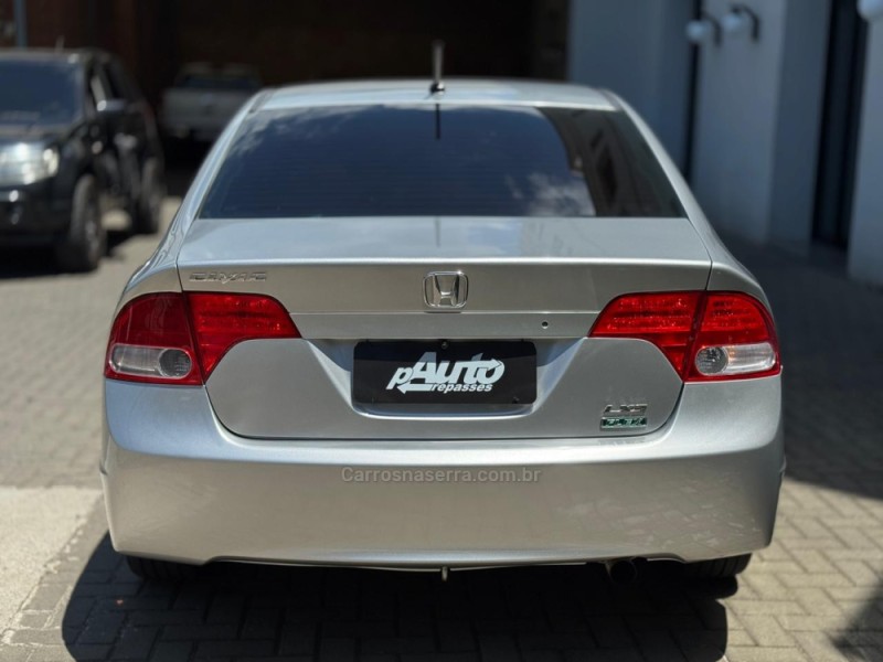 CIVIC 1.8 LXS 16V FLEX 4P AUTOMÁTICO - 2008 - FARROUPILHA