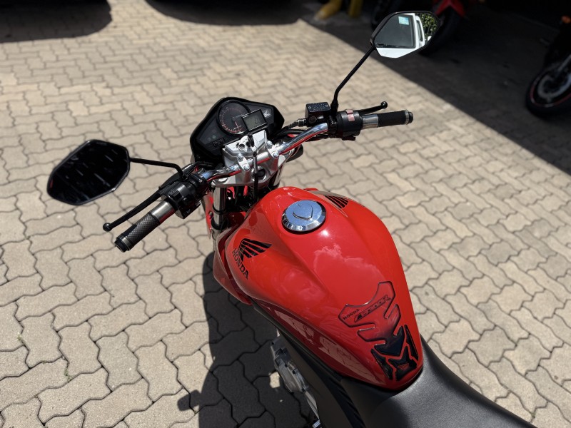 CB 300R  - 2015 - BENTO GONçALVES