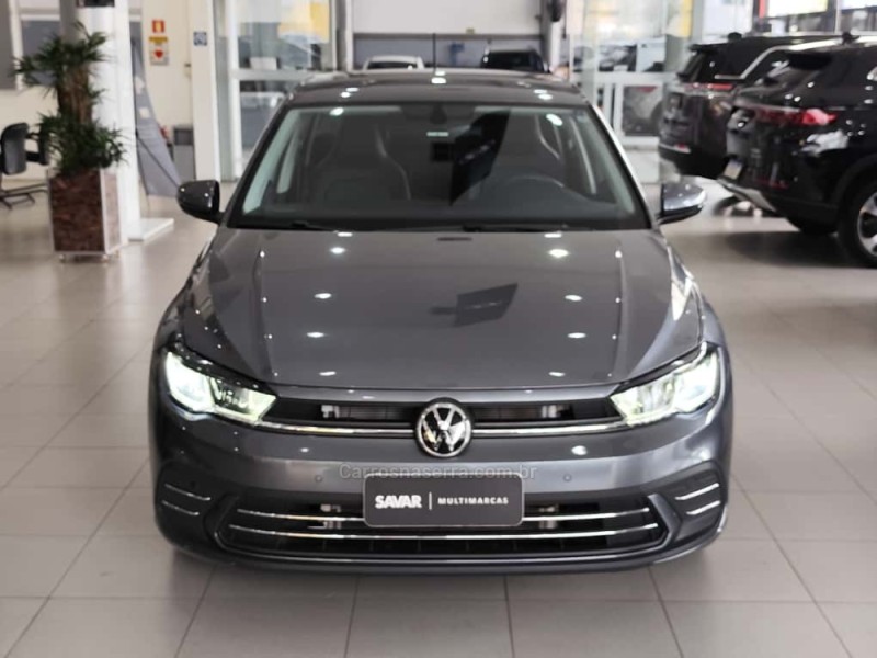 POLO 1.0	200 TSI HIGHLINE AUTOMÁTICO  - 2025 - NOVO HAMBURGO