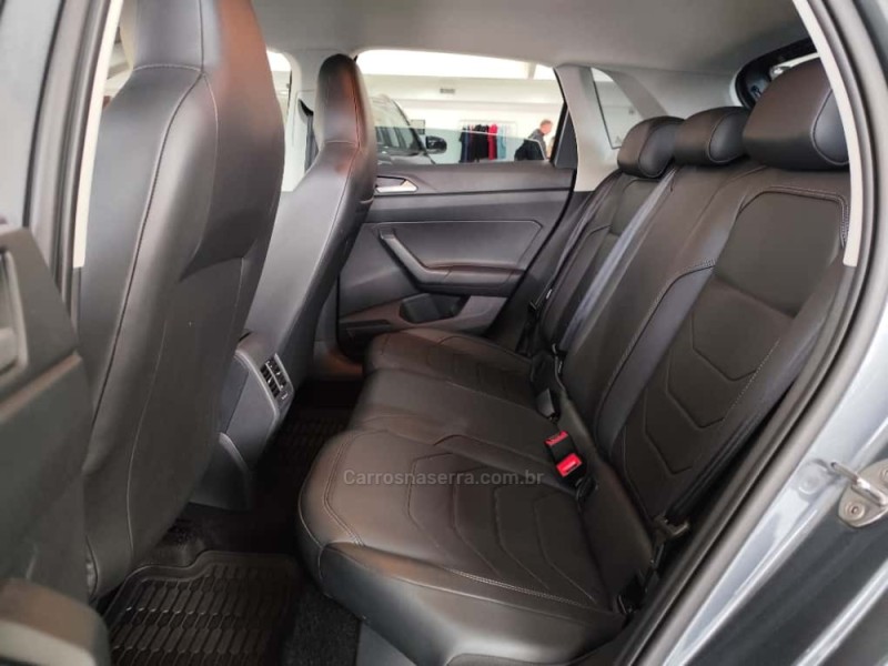 POLO 1.0	200 TSI HIGHLINE AUTOMÁTICO  - 2025 - NOVO HAMBURGO