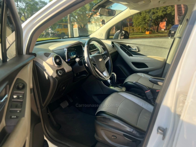 TRACKER 1.8 MPFI LTZ 4X2 16V FLEX 4P AUTOMÁTICO - 2013 - MONTENEGRO