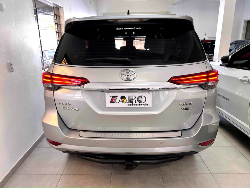 HILUX SW4 2.8 SRX 4X4 16V TURBO INTERCOOLER DIESEL 4P AUTOMÁTICO - 2017 - CARLOS BARBOSA