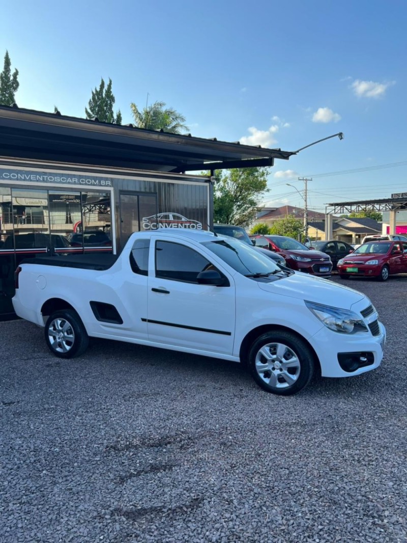 MONTANA 1.4 MPFI LS CS 8V FLEX 2P MANUAL - 2013 - LAJEADO