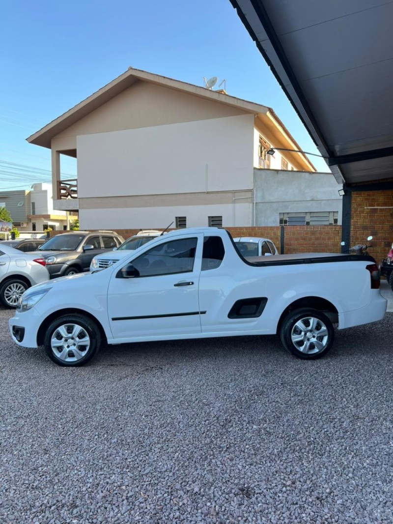 MONTANA 1.4 MPFI LS CS 8V FLEX 2P MANUAL - 2013 - LAJEADO