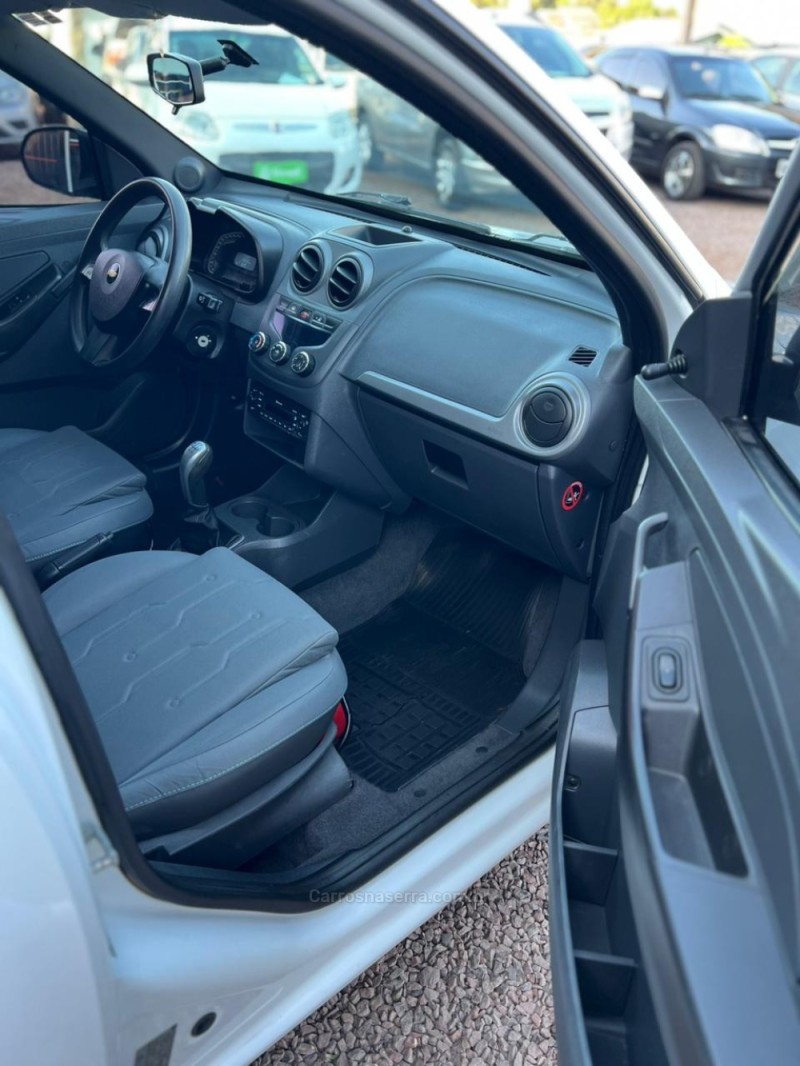 MONTANA 1.4 MPFI LS CS 8V FLEX 2P MANUAL - 2013 - LAJEADO