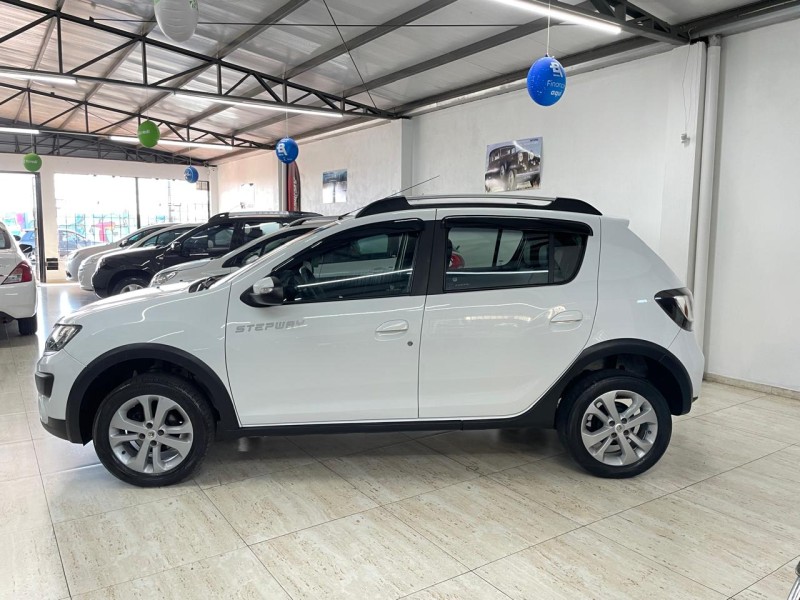 SANDERO 1.6 STEPWAY 8V FLEX 4P MANUAL - 2015 - CAXIAS DO SUL