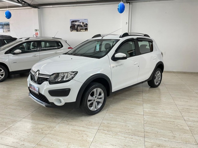 SANDERO 1.6 STEPWAY 8V FLEX 4P MANUAL - 2015 - CAXIAS DO SUL