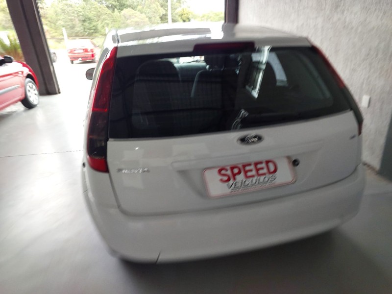 FIESTA 1.0 MPI HATCH 8V FLEX 4P MANUAL - 2014 - SãO SEBASTIãO DO CAí