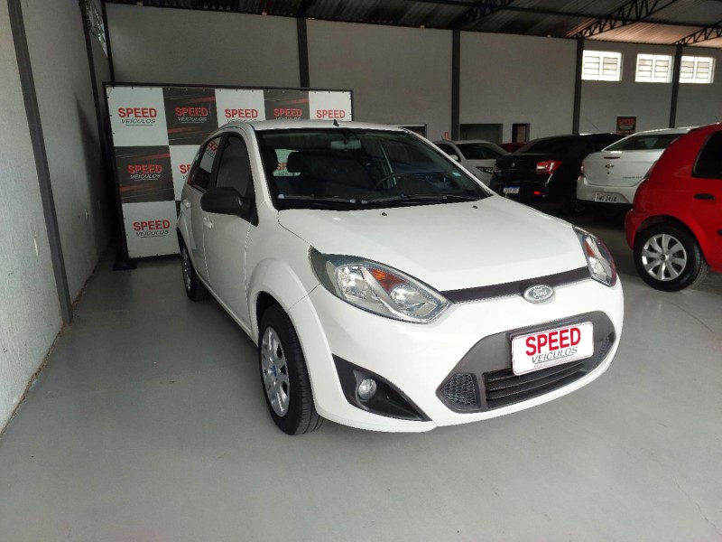 FIESTA 1.0 MPI HATCH 8V FLEX 4P MANUAL - 2014 - SãO SEBASTIãO DO CAí