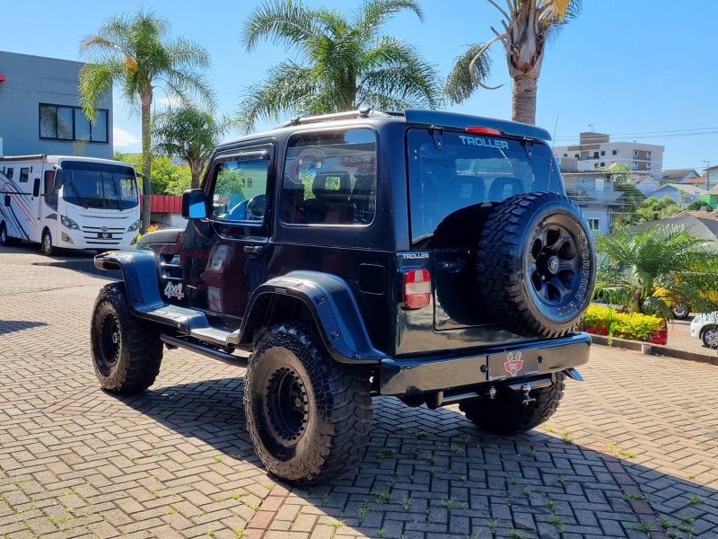 T4 2.8 TETO RÍGIDO 12V TURBO INTERCOOLER DIESEL 2P MANUAL - 2002 - TEUTôNIA