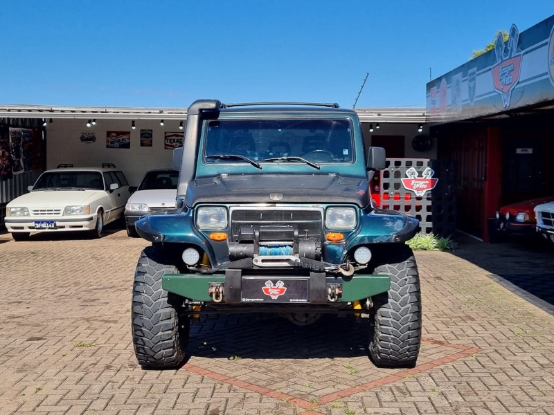 T4 2.8 TETO RÍGIDO 12V TURBO INTERCOOLER DIESEL 2P MANUAL - 2002 - TEUTôNIA