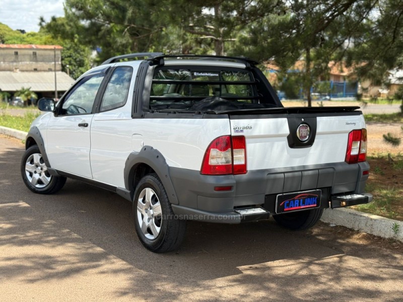 STRADA 1.4 MPI WORKING CD 8V FLEX 3P MANUAL - 2013 - VACARIA