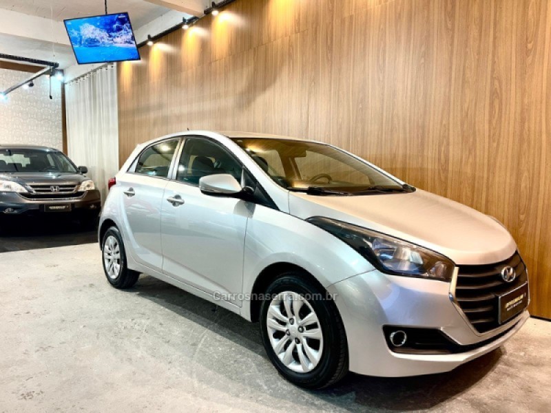 HB20 1.6 COMFORT 16V FLEX 4P MANUAL - 2017 - BENTO GONçALVES